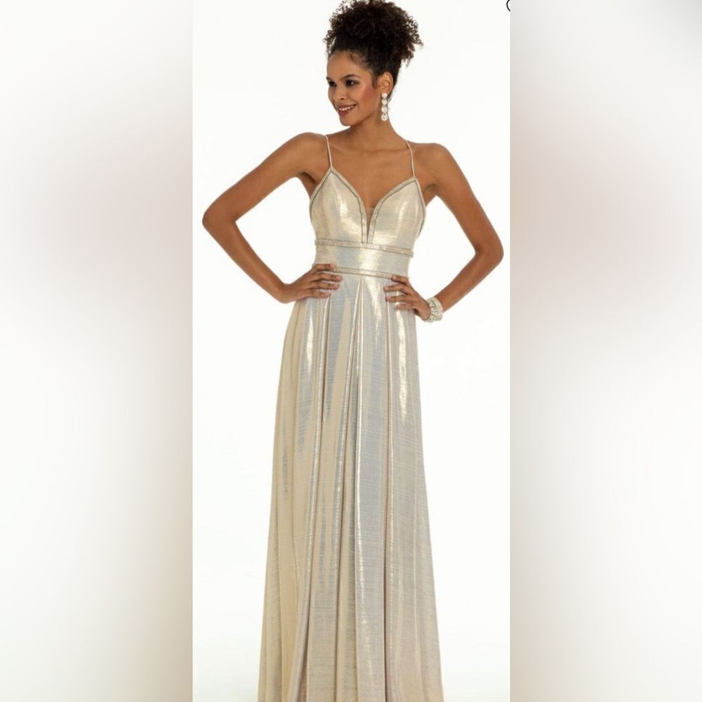 Camille La Vie Metallic Sweetheart Rhinestone Trim Dress size 6